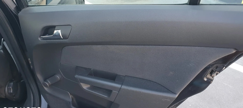 Opel Astra cena 7800 przebieg: 281451, rok produkcji 2008 z Wieliczka małe 562
